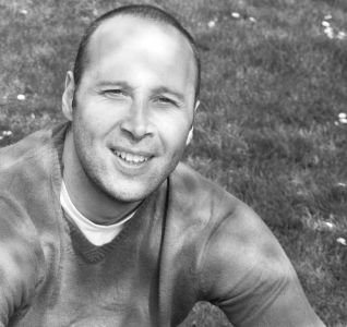b_400_300_16777215_00_images_members_Mark-Profile.jpg